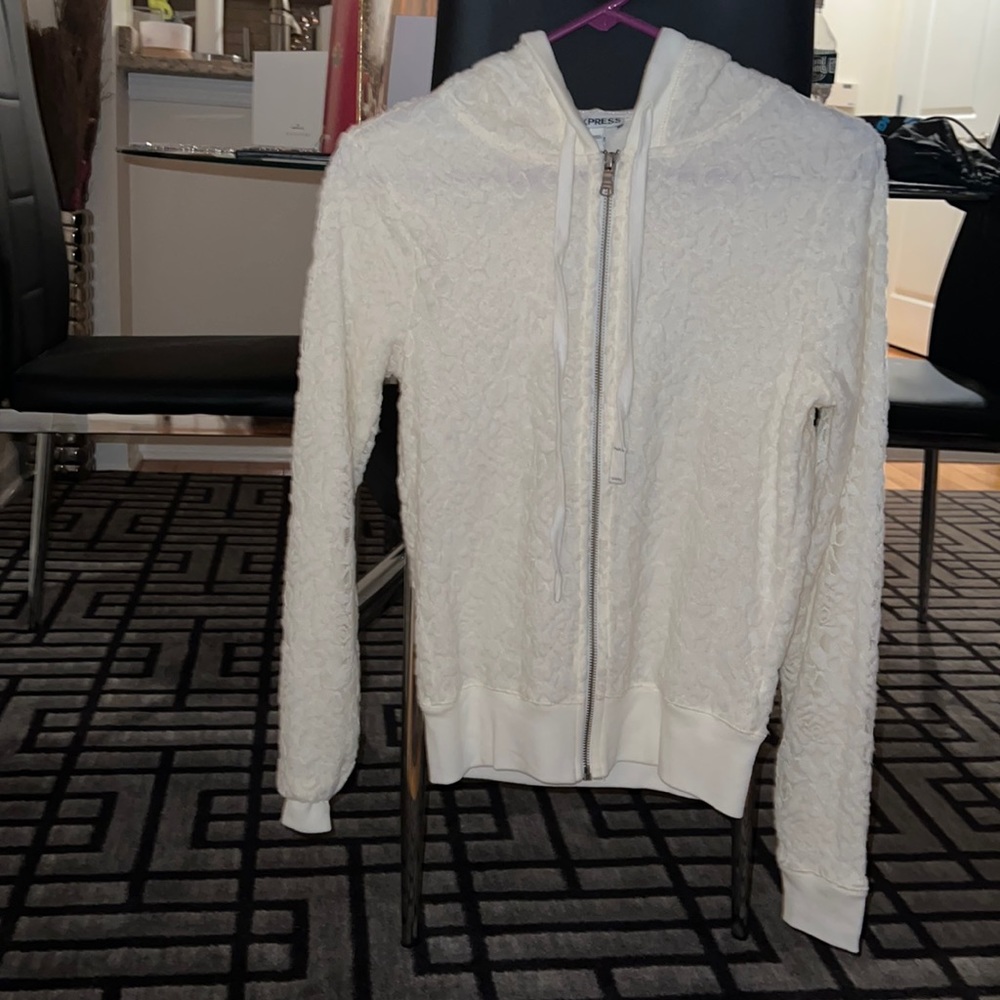 Sale New w/ Tag-White Express brand Zip Up w/ light lace flower pattern